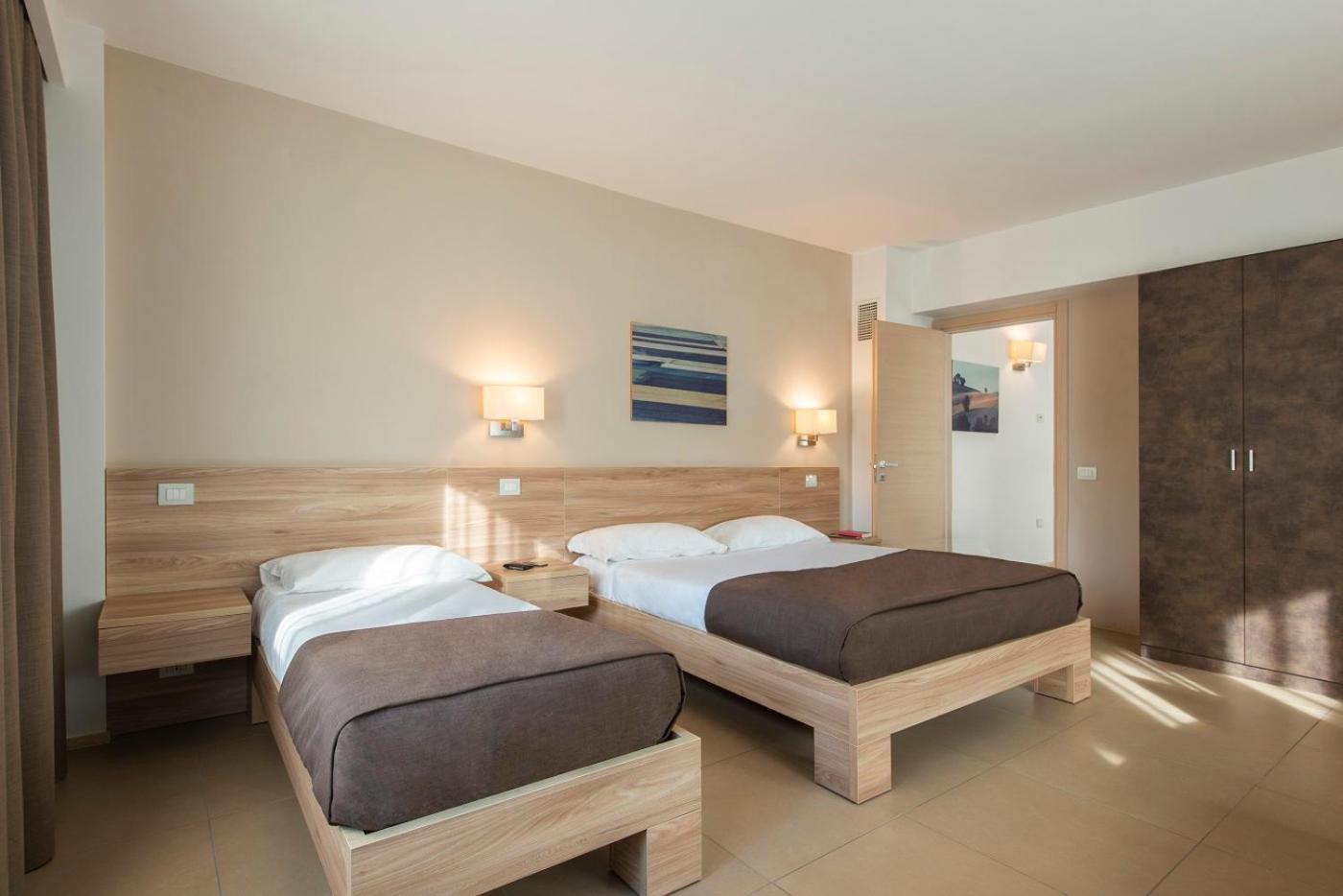 Hotel Dimorae Rooms And Suites - Apartments Civitanova Marche Szoba fotó
