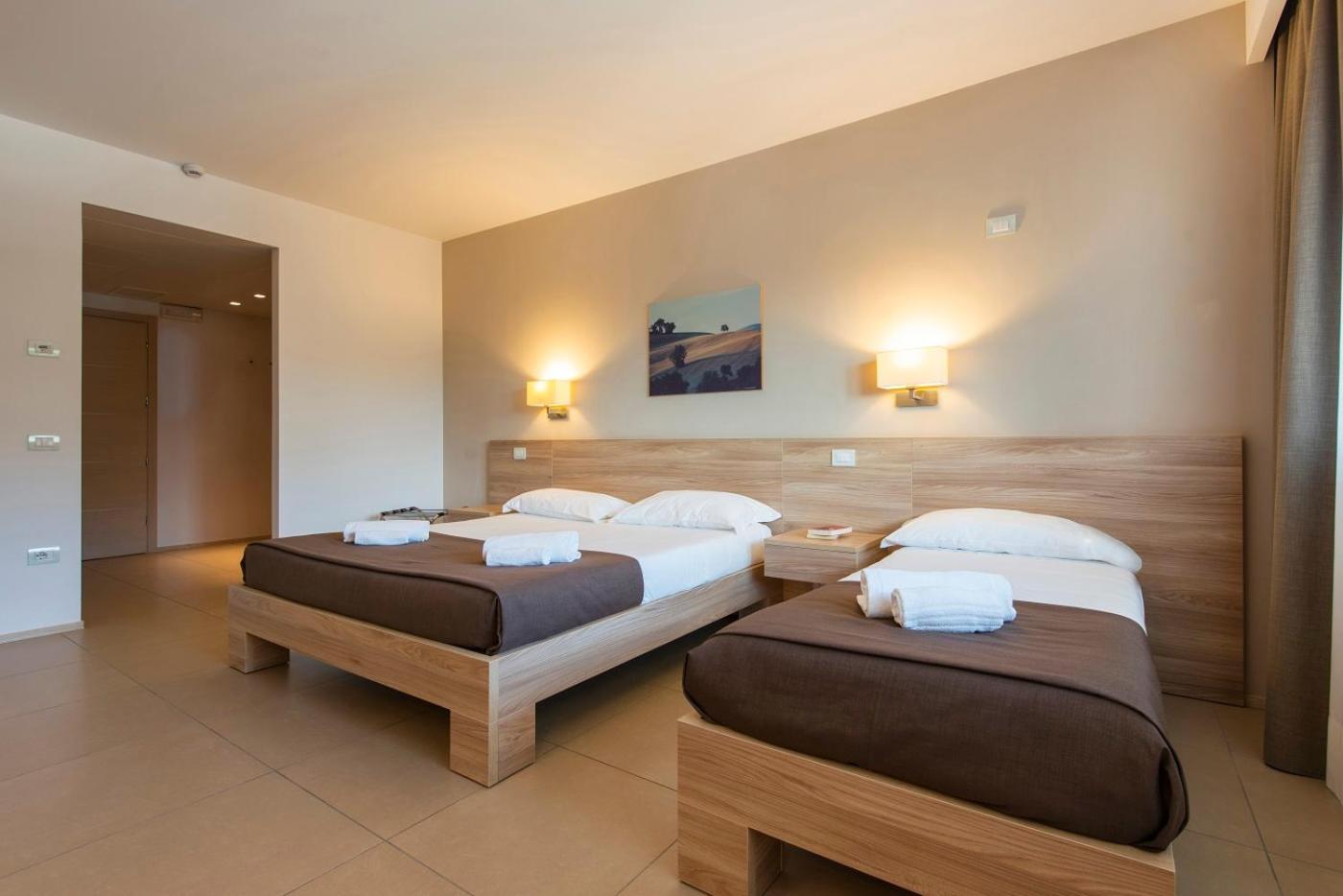 Hotel Dimorae Rooms And Suites - Apartments Civitanova Marche Szoba fotó