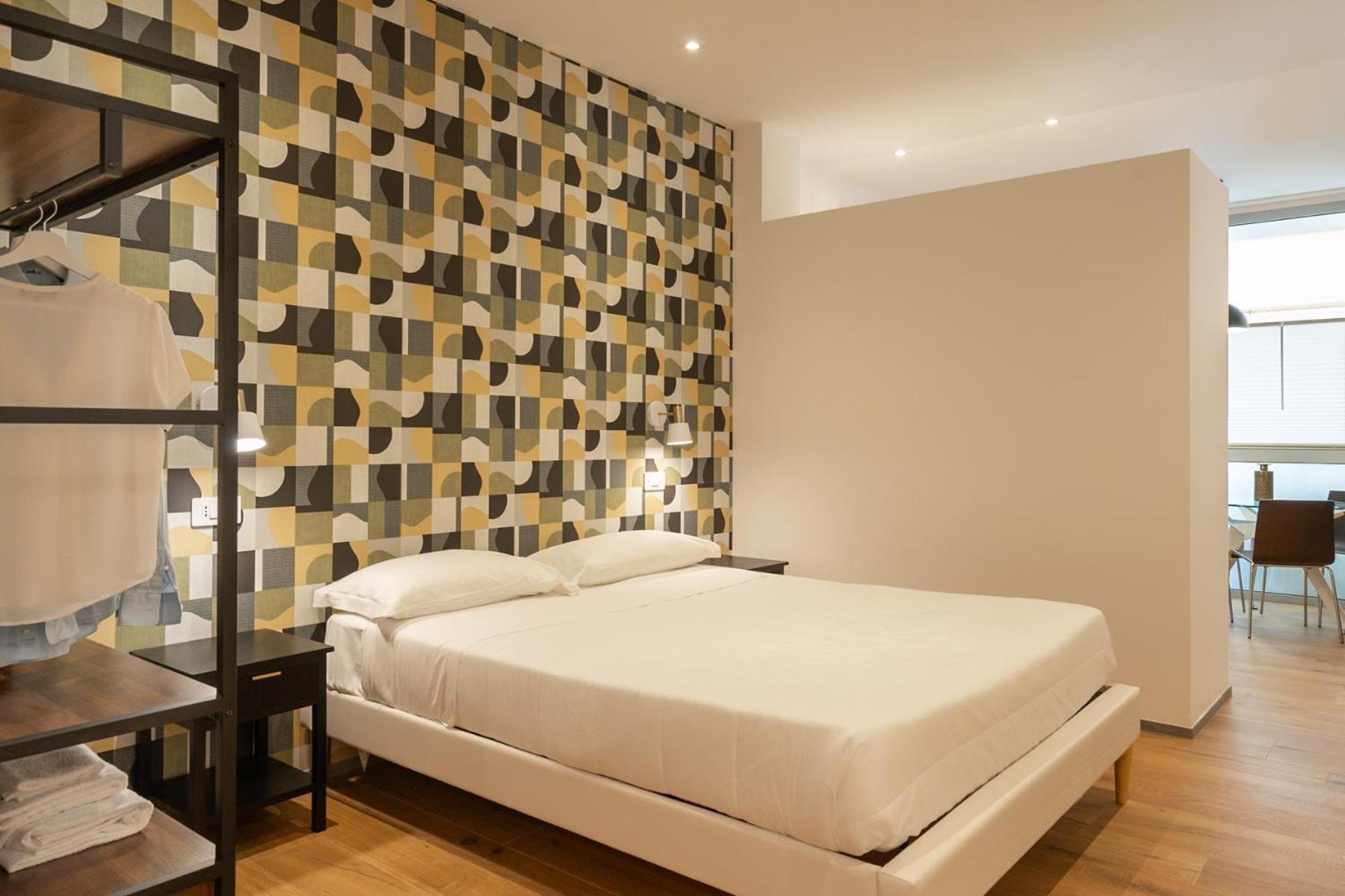 Hotel Dimorae Rooms And Suites - Apartments Civitanova Marche Kültér fotó